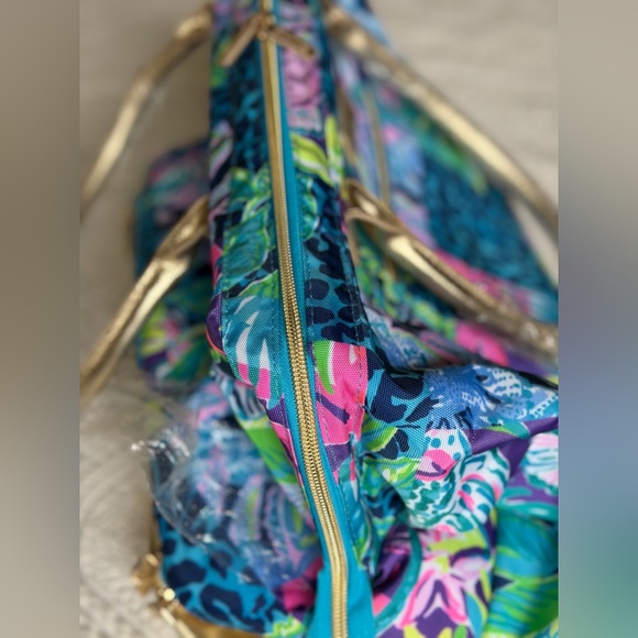 Lilly Pulitzer Multi Pop Up Party Patch Weekender. New - Picture 15 of 16